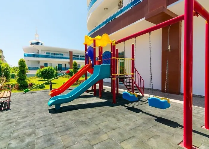 Lumos All-in In Luxury Full Facilities *